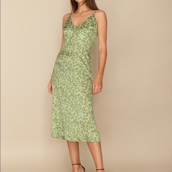 Reformation Dresses & Skirts - NWT Reformation 100% Silk Sofia Dress